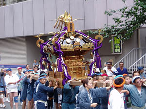 京濱連合さんの神輿