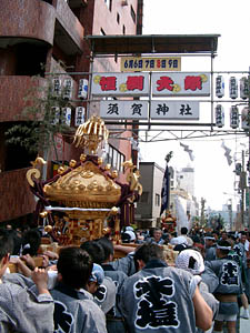 神社への道１