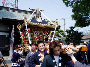 戸田 子易・若宮八幡神社神輿