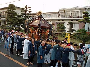 鶴巻南　落幡神社