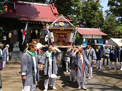 羽根須賀神社 宮神輿お発ち風景１