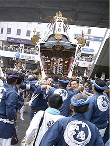 �{���_�`��