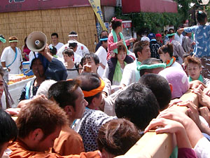 �}�i�u�N���r�咆