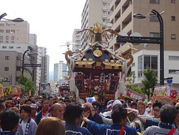 �Ó�A������Q