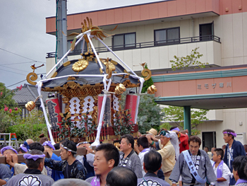 �q���_�А_�`���~���U����